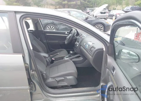 2008 Volkswagen Rabbit S from USA, damaged, VIN WVWDB71K48W214390